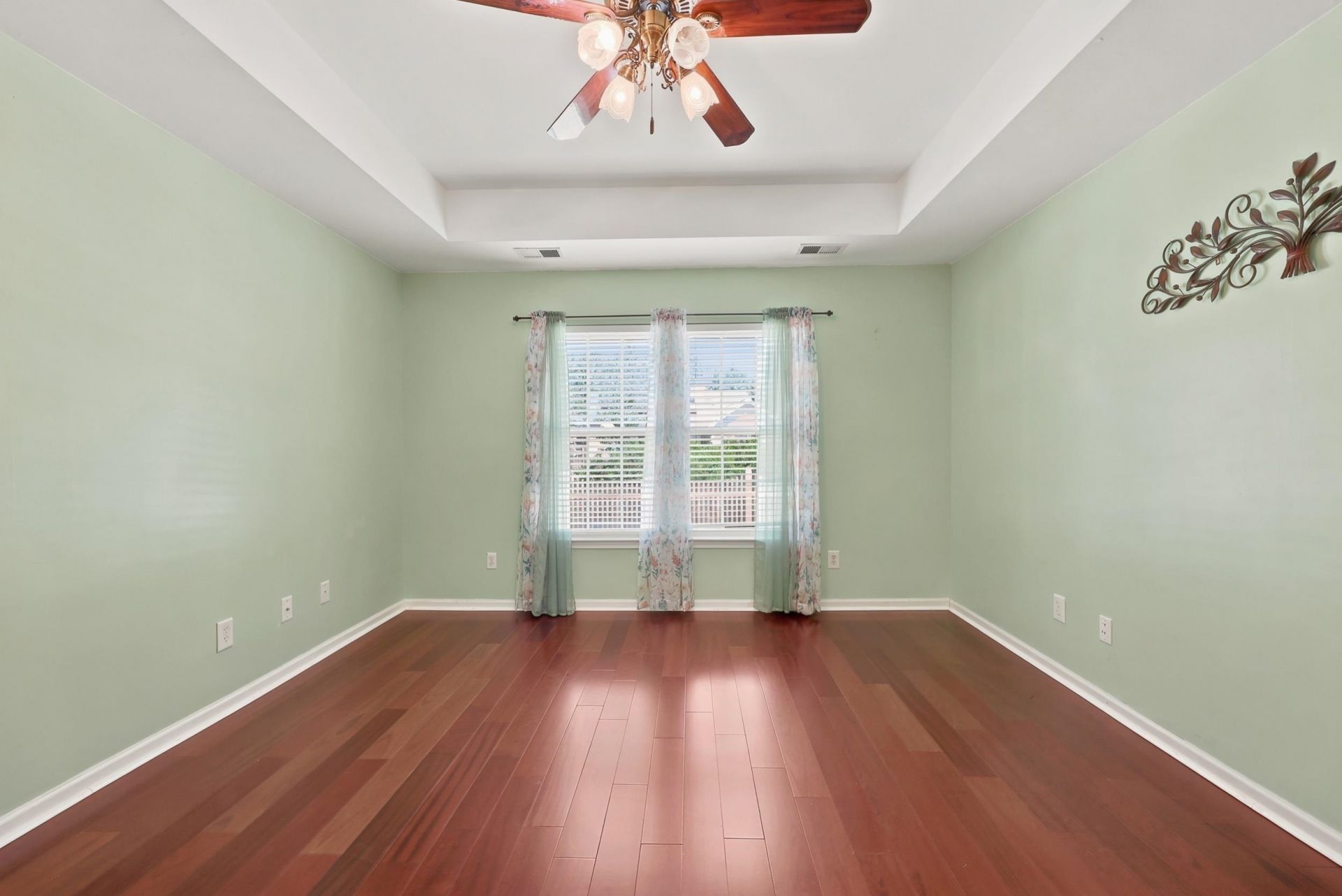 215 Devonbrook Pl. Photo 32