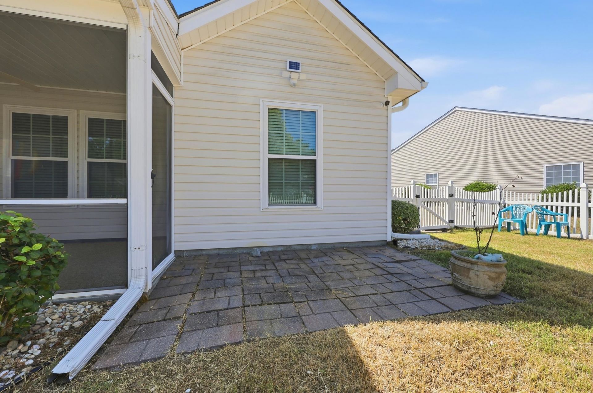 215 Devonbrook Pl. Photo 37