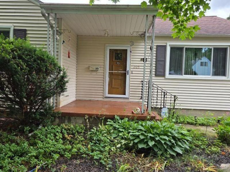 205 Shull Avenue, Gahanna, OH 43230 Photo 4