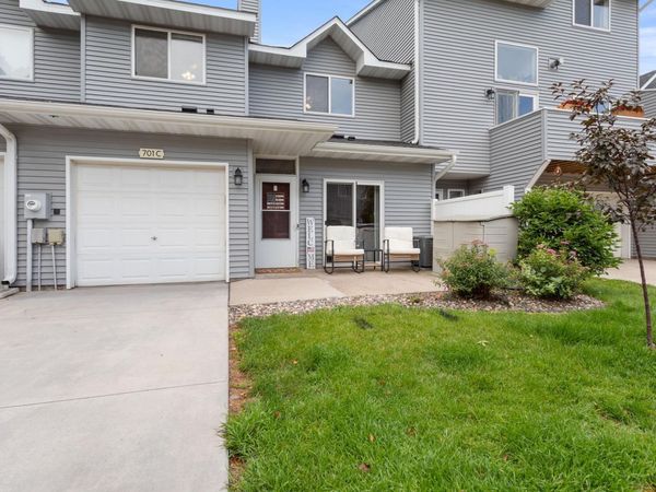 701 Woodduck Drive, Unit C, Woodbury, MN 55125