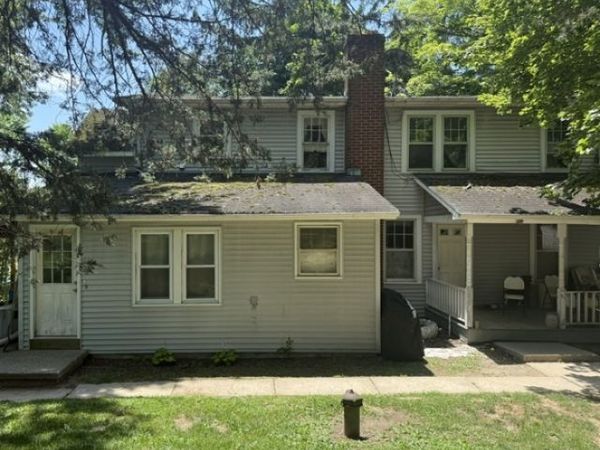 22 Meadows Rd, Lafayette, NJ 07848