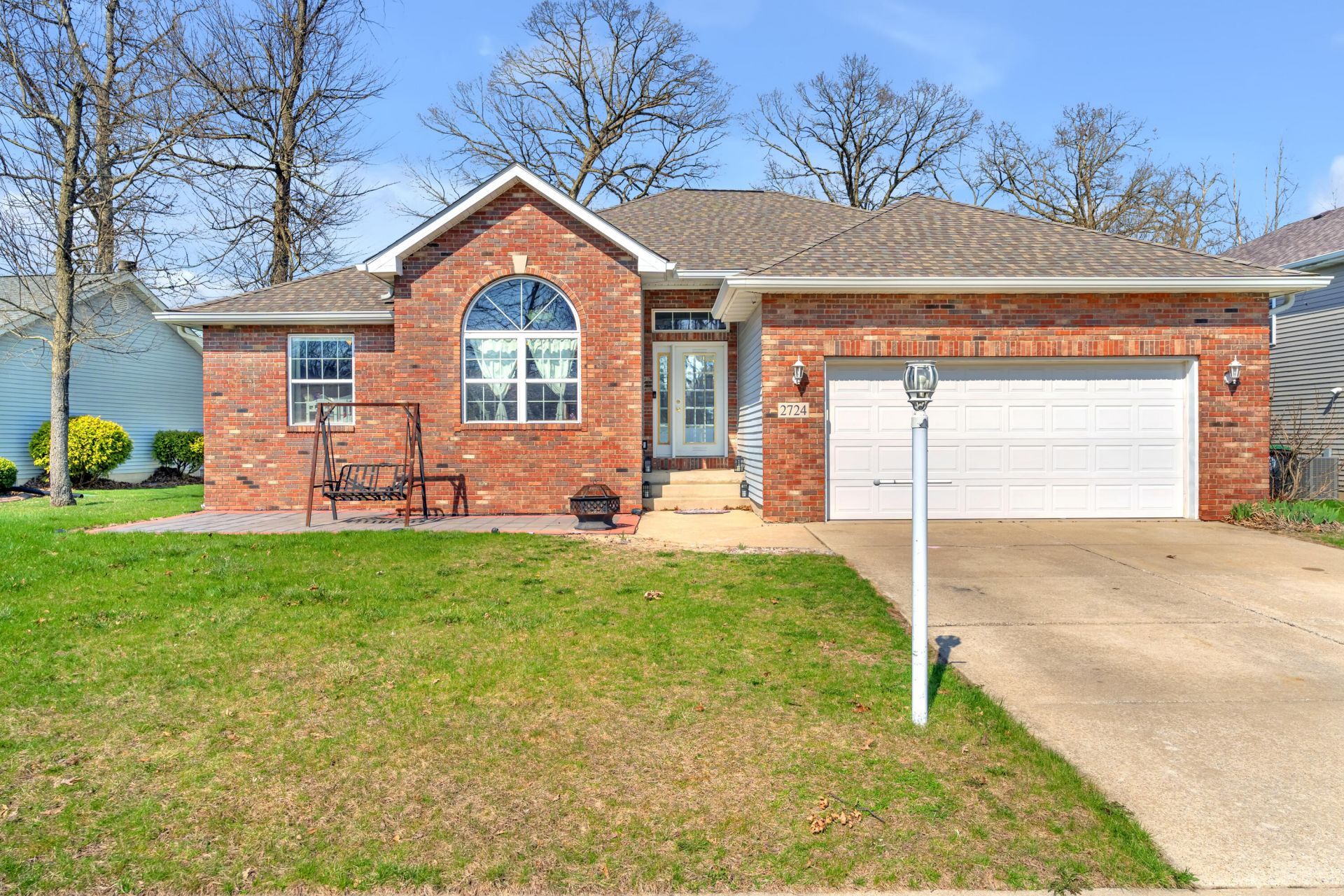 2724 Barberry Drive, Hobart, IN 46342 Main Photo