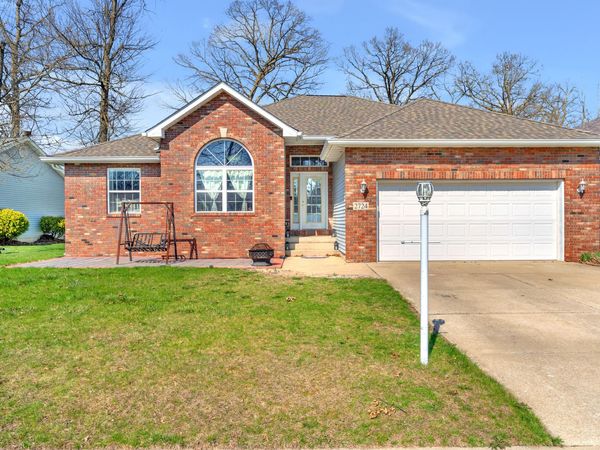 2724 Barberry Drive, Hobart, IN 46342