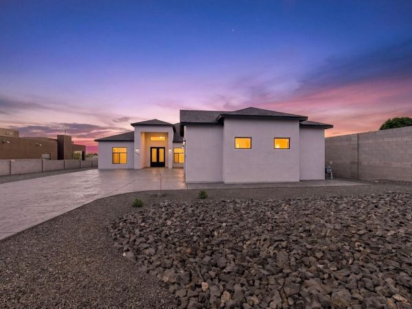 5444 Tecamec Road NE, Rio Rancho, NM 87144