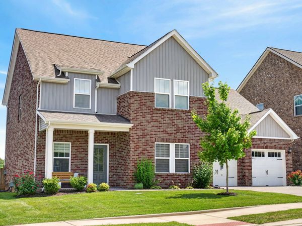 729 Pebble Creek Ln , Lebanon, TN 37090
