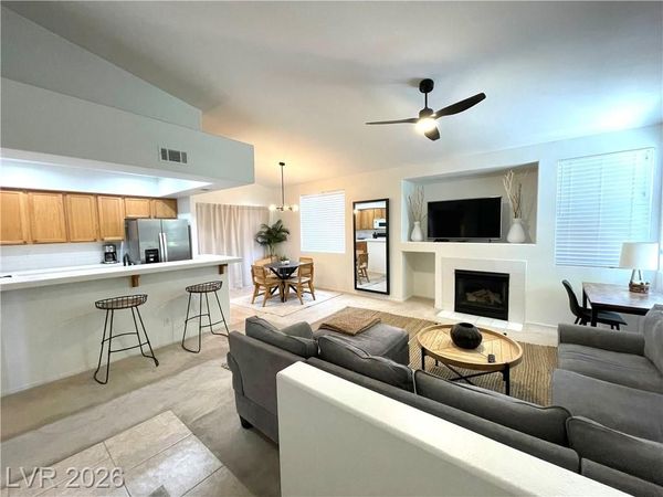 9901 Trailwood Drive, Unit 2128, Las Vegas, NV 89134