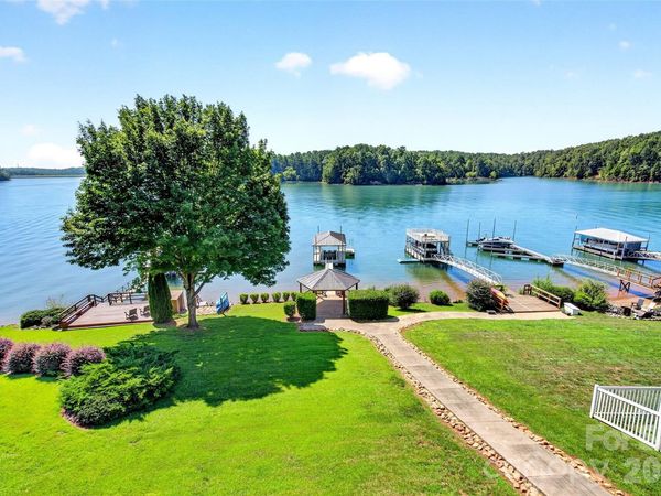 831 Lake Club Drive , Nebo, NC 28761