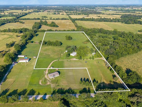 16840 Missouri 14 , Marionville, MO 65705
