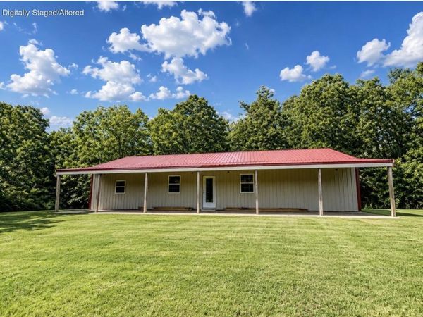 9457 County Road 9160 , Koshkonong, MO 65692