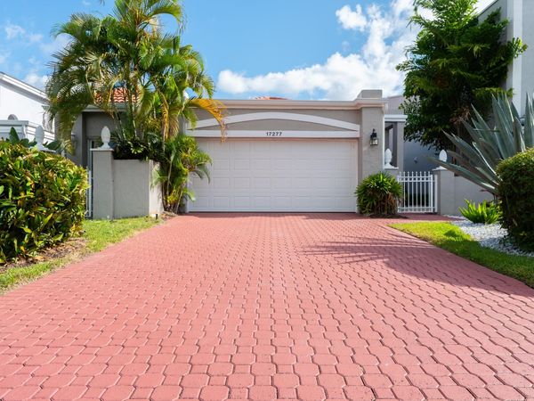 17277 Hampton Boulevard, Boca Raton, FL 33496