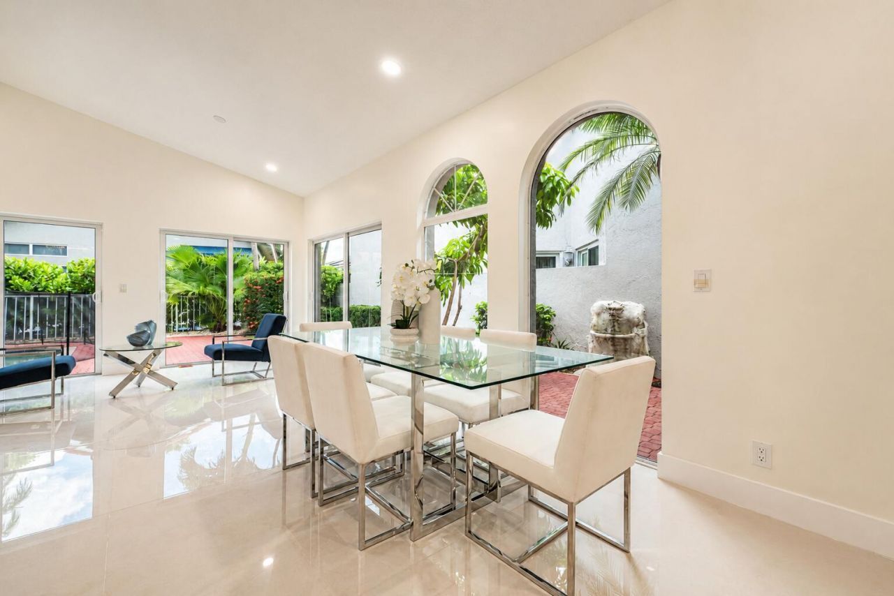 17277 Hampton Boulevard, Boca Raton, FL 33496 Photo