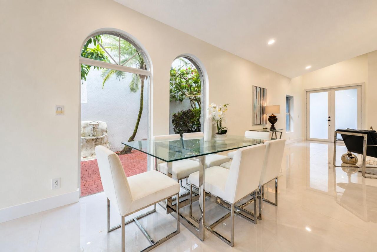 17277 Hampton Boulevard, Boca Raton, FL 33496 Photo