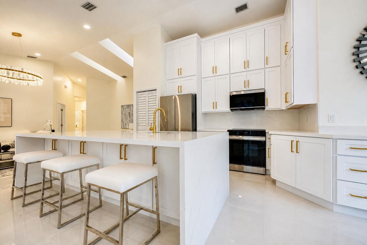 17277 Hampton Boulevard, Boca Raton, FL 33496 Photo