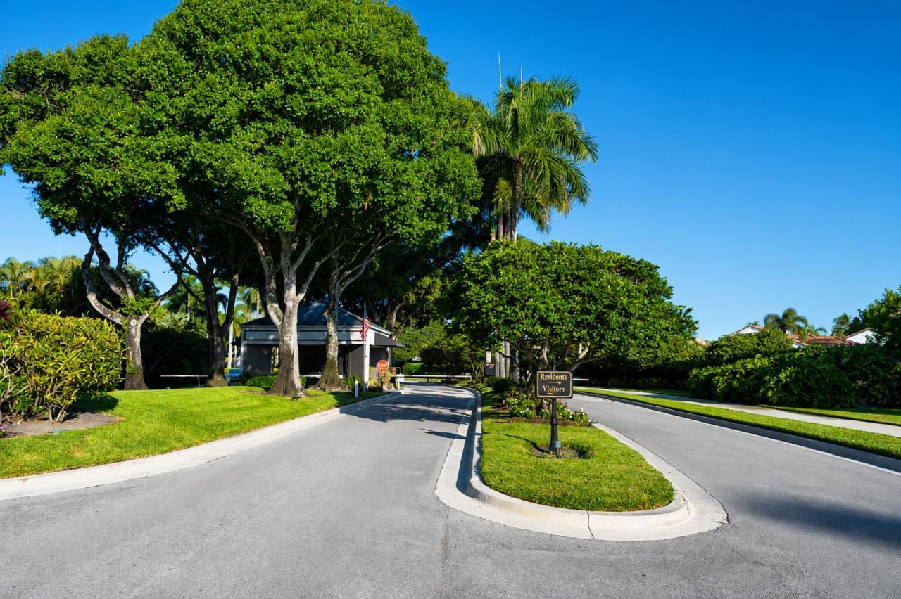 17277 Hampton Boulevard, Boca Raton, FL 33496 Photo