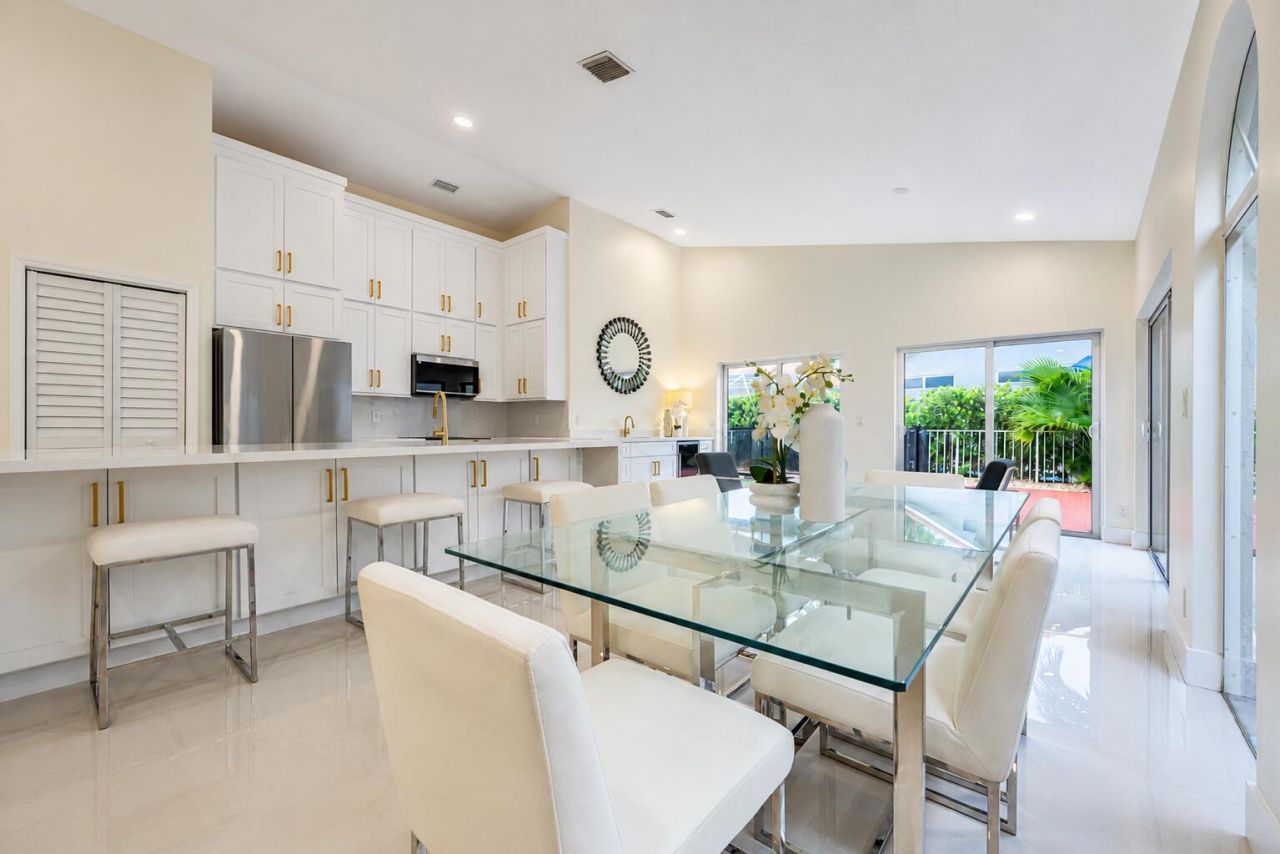 17277 Hampton Boulevard, Boca Raton, FL 33496 Photo