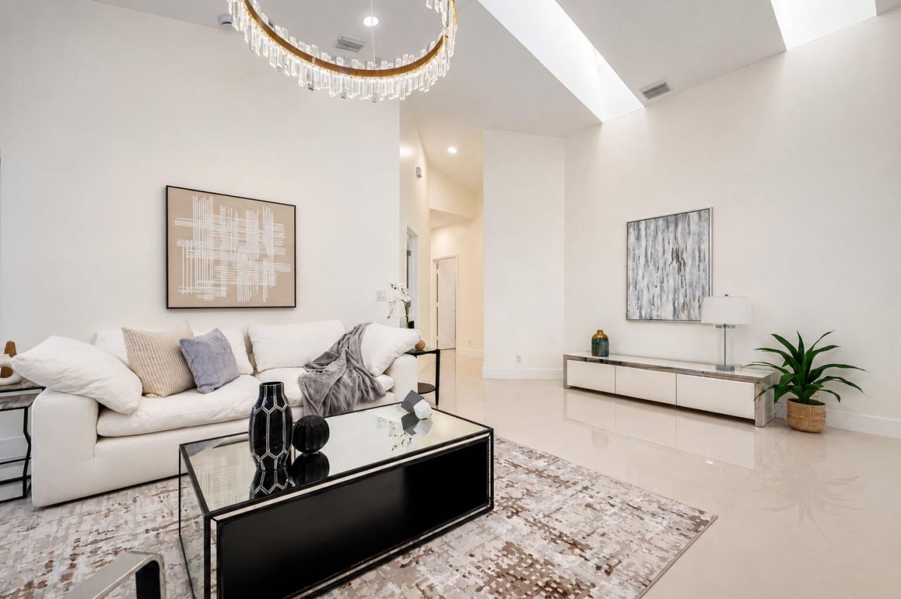 17277 Hampton Boulevard, Boca Raton, FL 33496 Photo