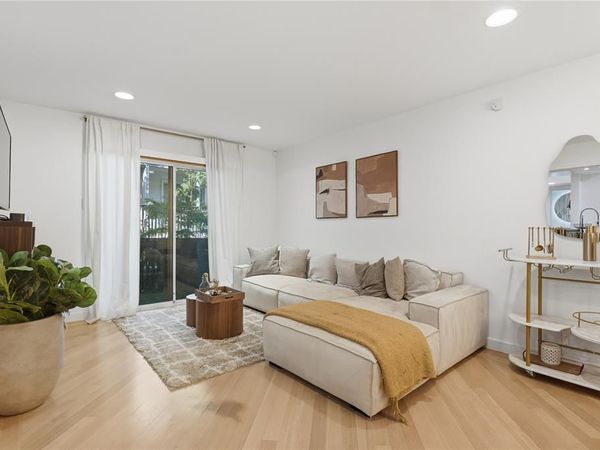 4859 Cedar Springs Road, Unit 244, Dallas, TX 75219