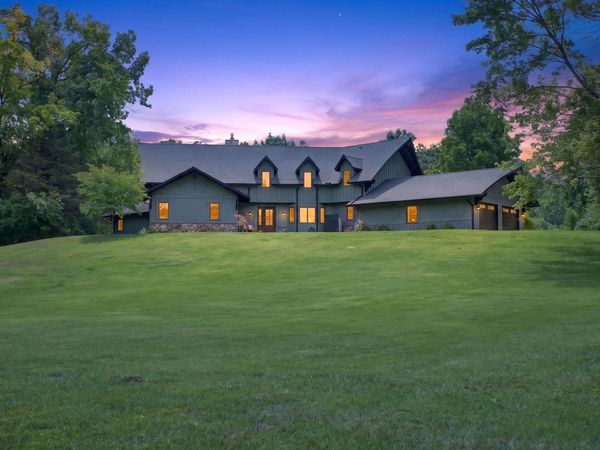 11465 Clinton Road, Rives Junction, MI 49277