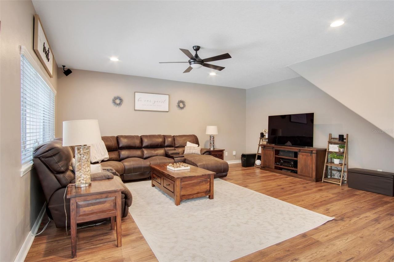 159 Red Maple Burl Circle , Debary, FL 32713 Photo