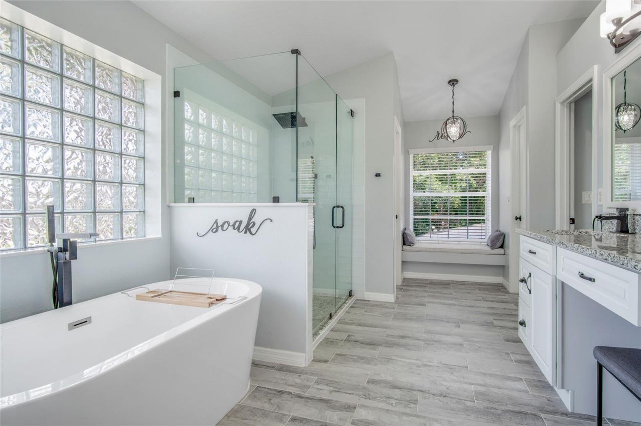 159 Red Maple Burl Circle , Debary, FL 32713 Photo