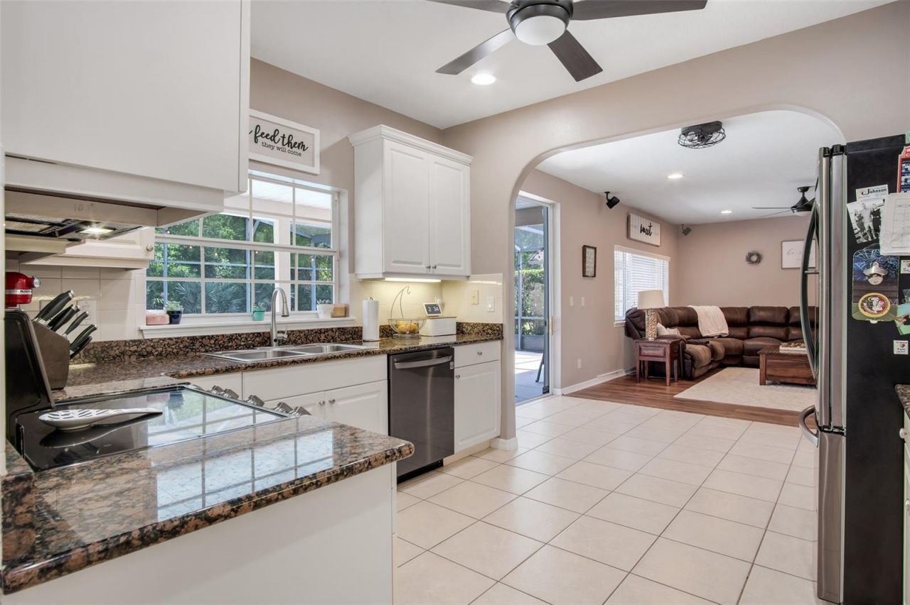 159 Red Maple Burl Circle , Debary, FL 32713 Photo