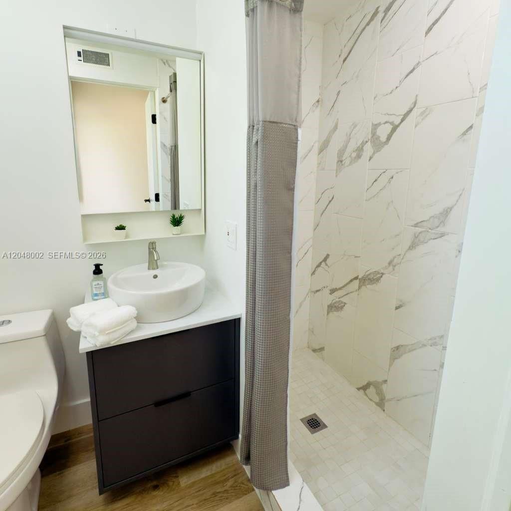 220 NW 126th St , Unit #B, North Miami, FL 33168 Photo