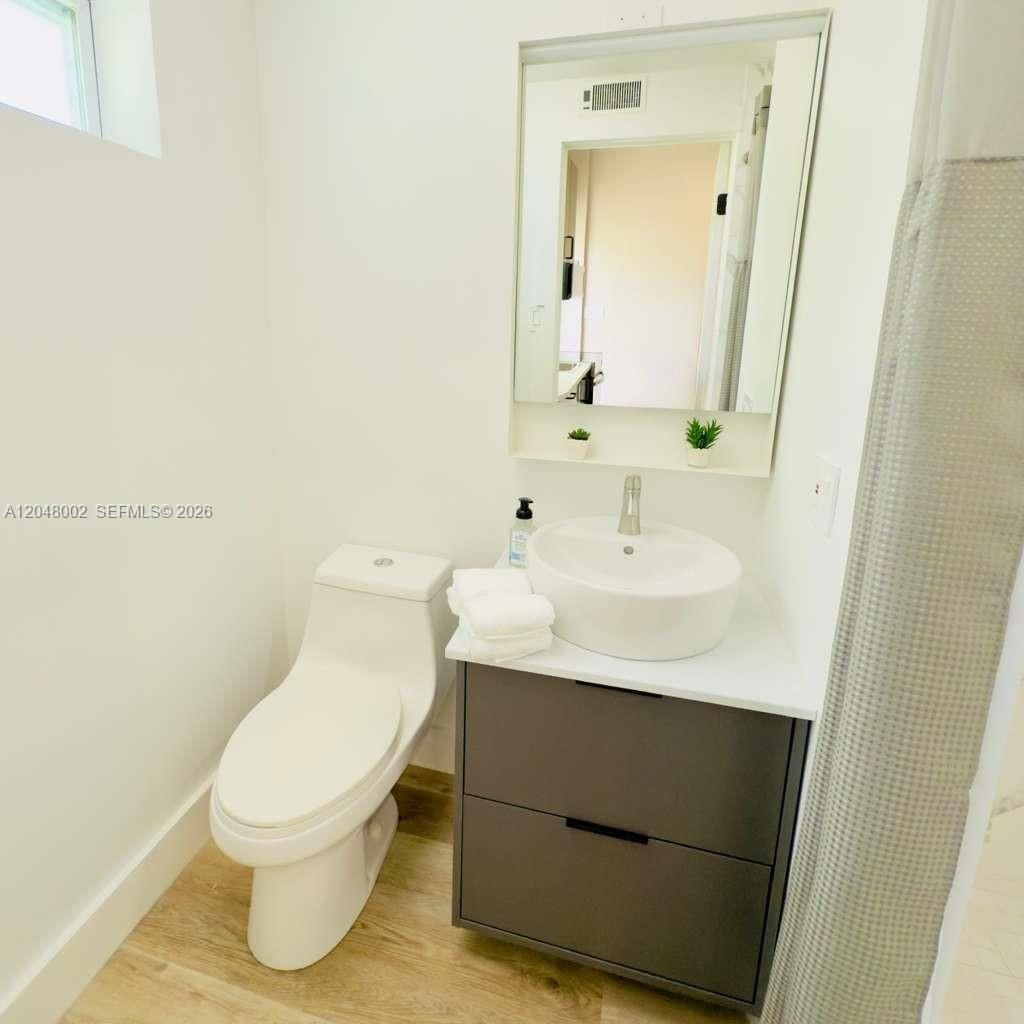 220 NW 126th St , Unit #B, North Miami, FL 33168 Photo