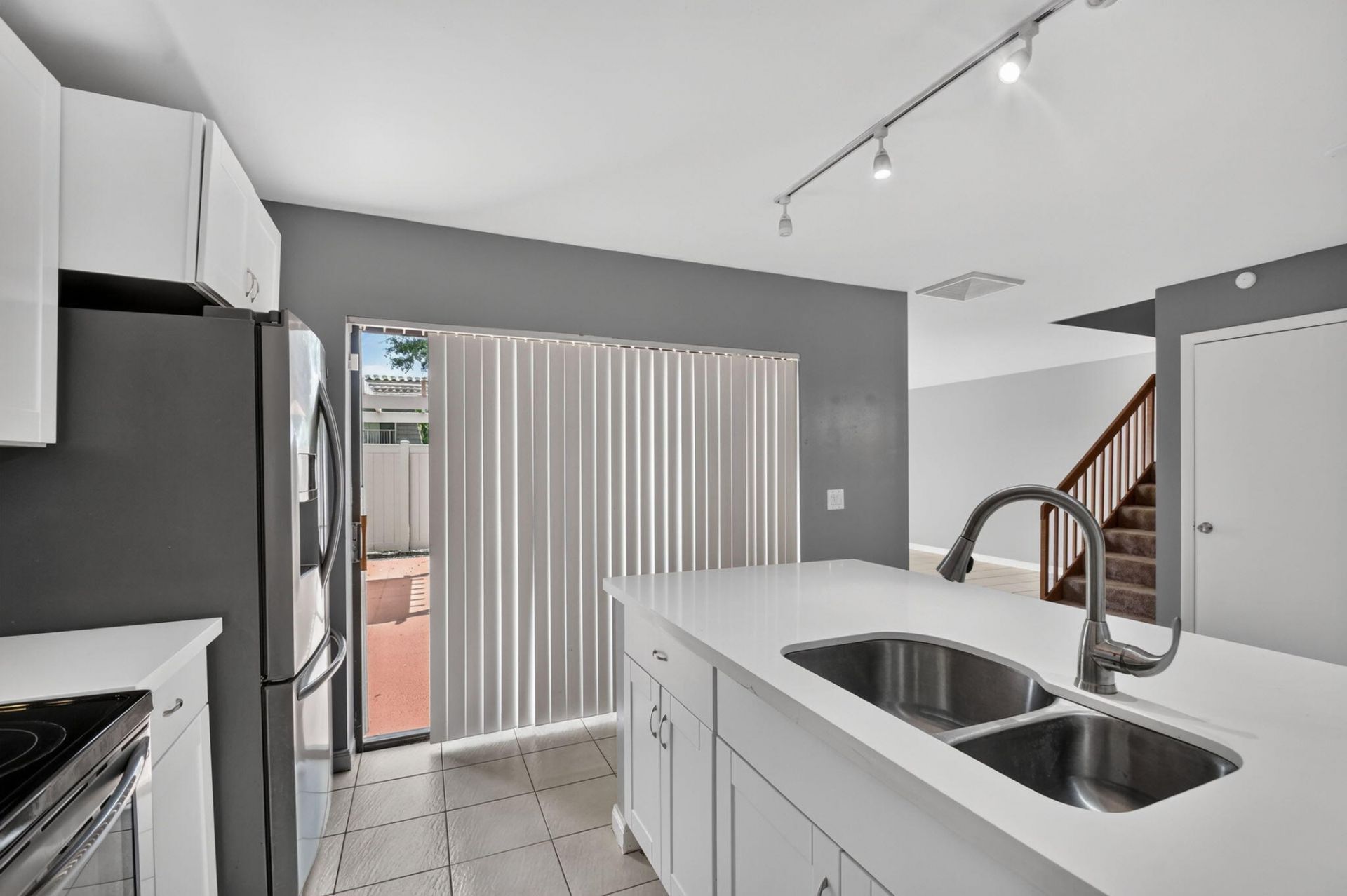 7109 71st Way, West Palm Beach, FL 33407 Photo