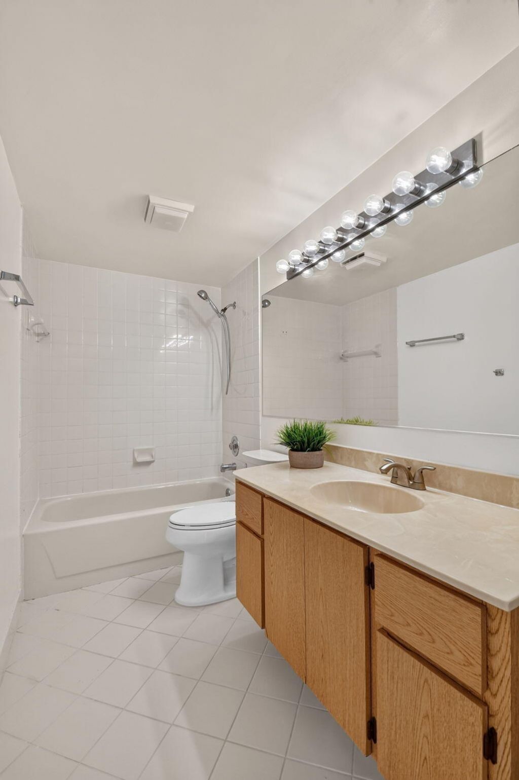 7109 71st Way, West Palm Beach, FL 33407 Photo