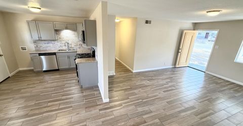 1145 York Way, Sparks, NV 89431 Photo