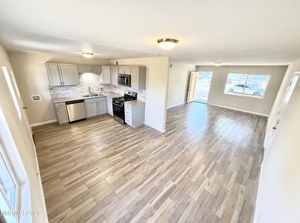 1145 York Way, Sparks, NV 89431 Photo
