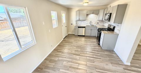 1145 York Way, Sparks, NV 89431 Photo