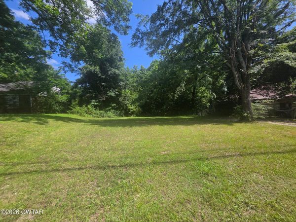 804 Whitehall Street , Jackson, TN 38301