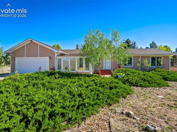 14735 Gleneagle Drive, Colorado Springs, CO 80921