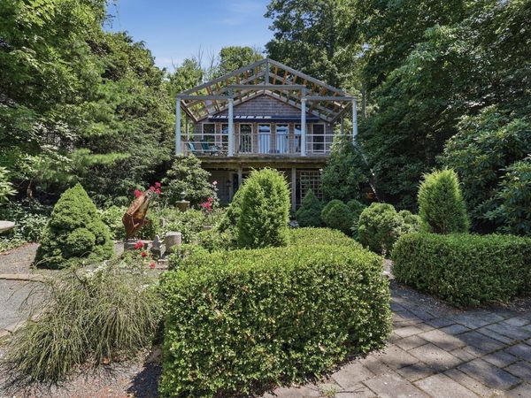 83 Sunset Drive, Charlton, MA 01507