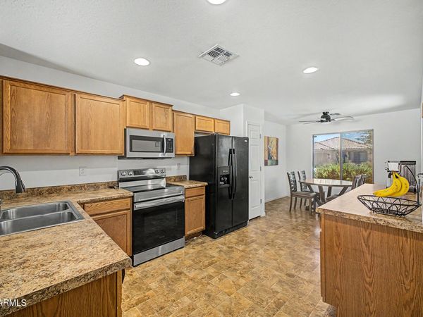 23570 W MOHAVE Street, Buckeye, AZ 85326