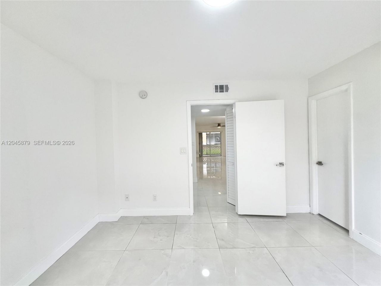 842 NW 92nd Ave, Unit 842, Plantation, FL 33324 Photo