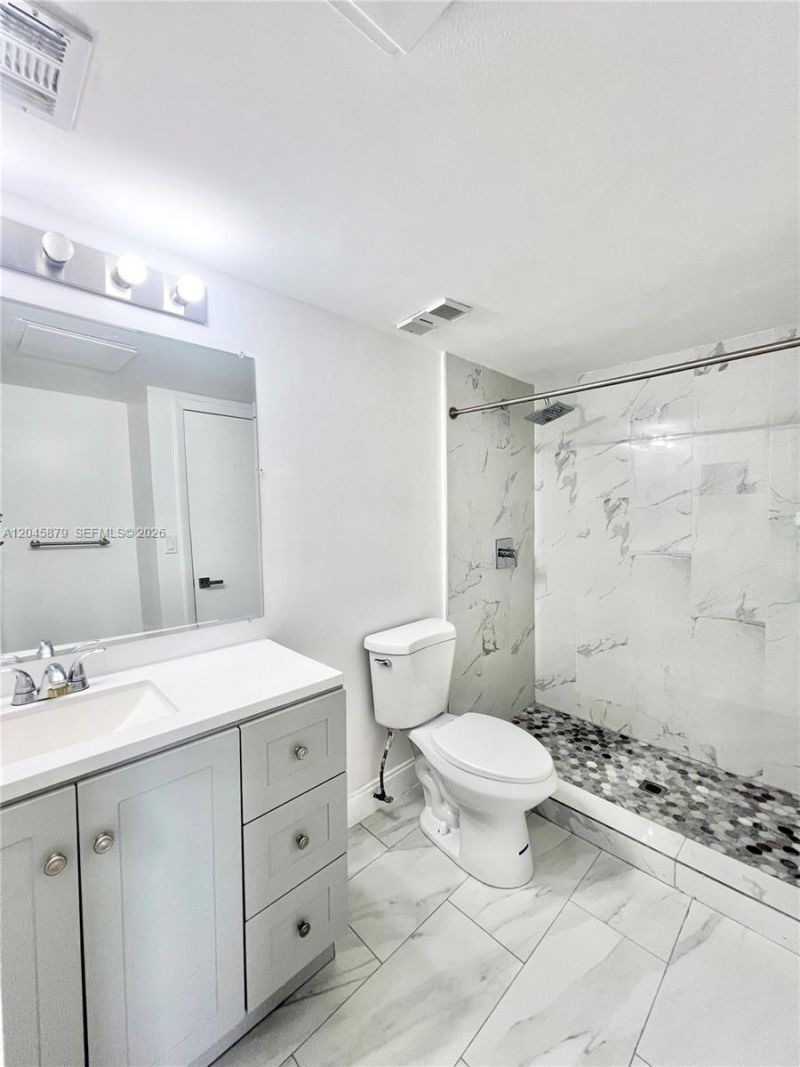 842 NW 92nd Ave, Unit 842, Plantation, FL 33324 Photo
