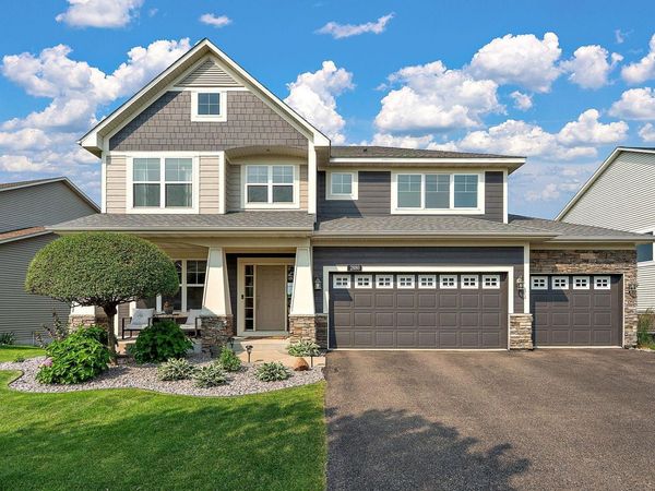 2880 Liberty Trail, Woodbury, MN 55129