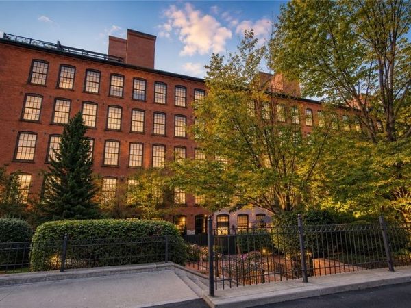 429 N Franklin Street, Unit 300, Syracuse, NY 13204