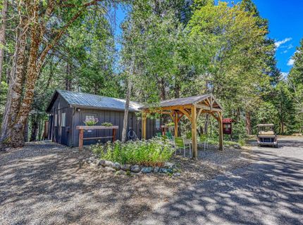 100 Carrier Circle, Sierra City, CA 96125 Photo