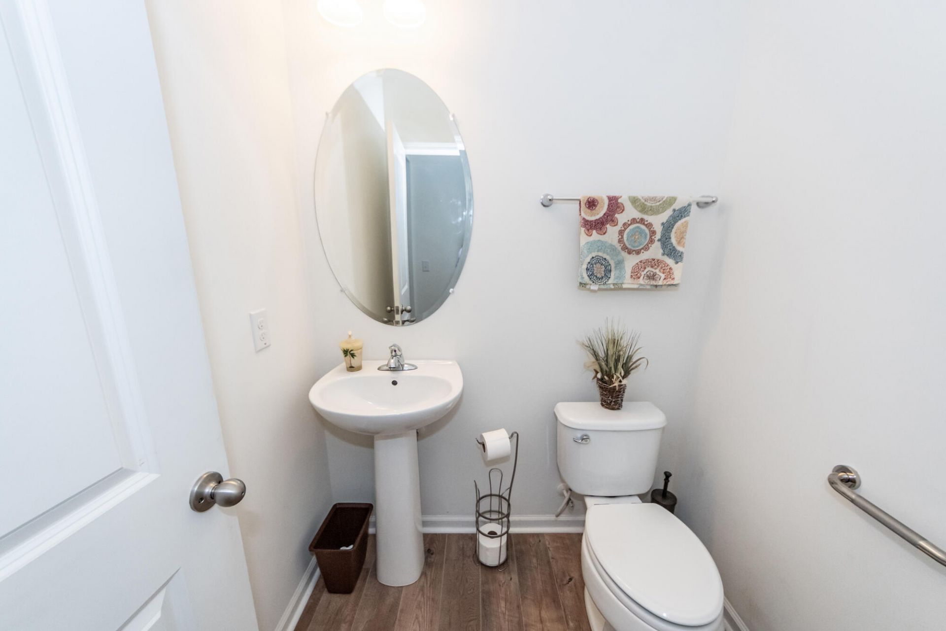 1511 Sanborll Landing Drive Photo 11