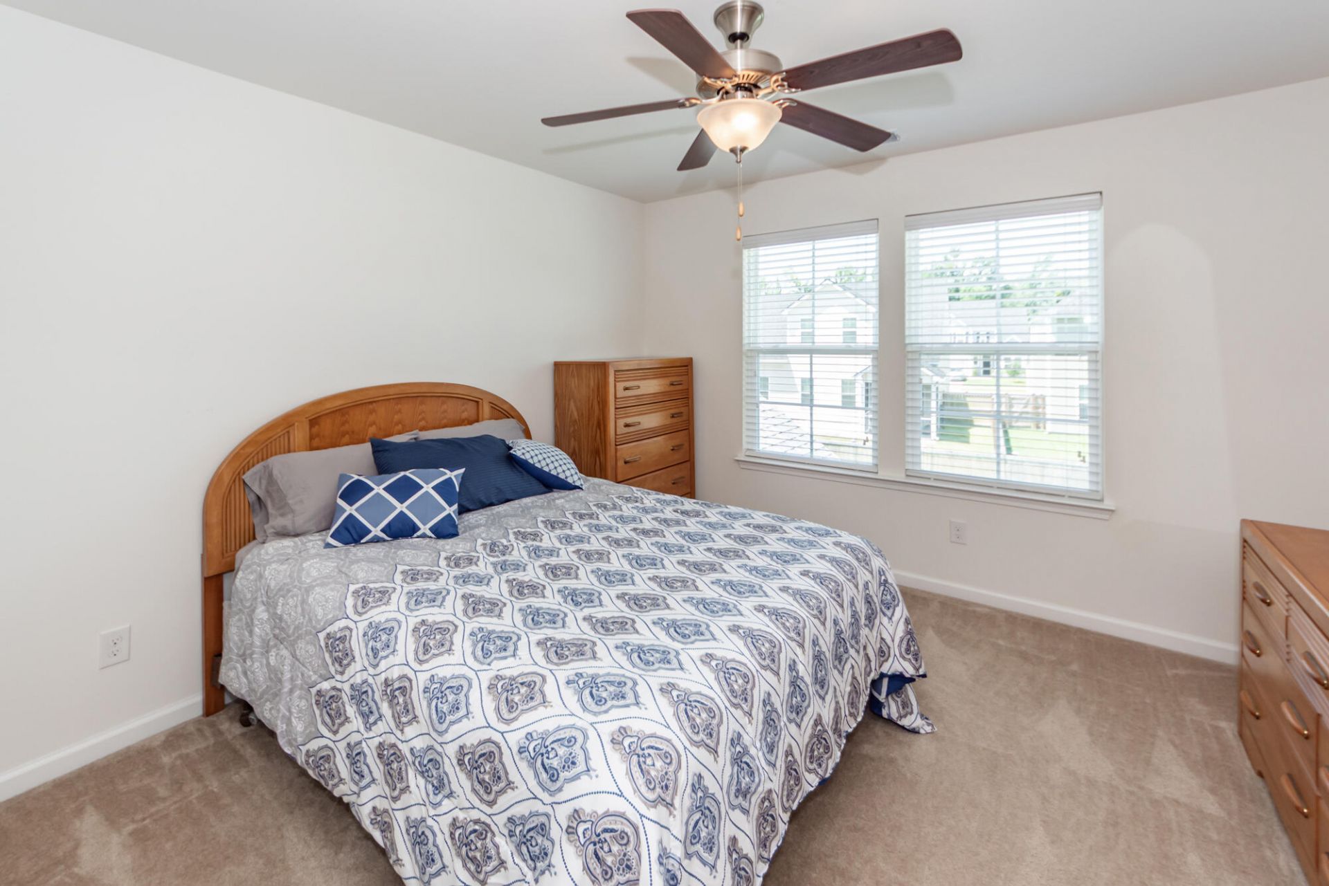 1511 Sanborll Landing Drive Photo 36