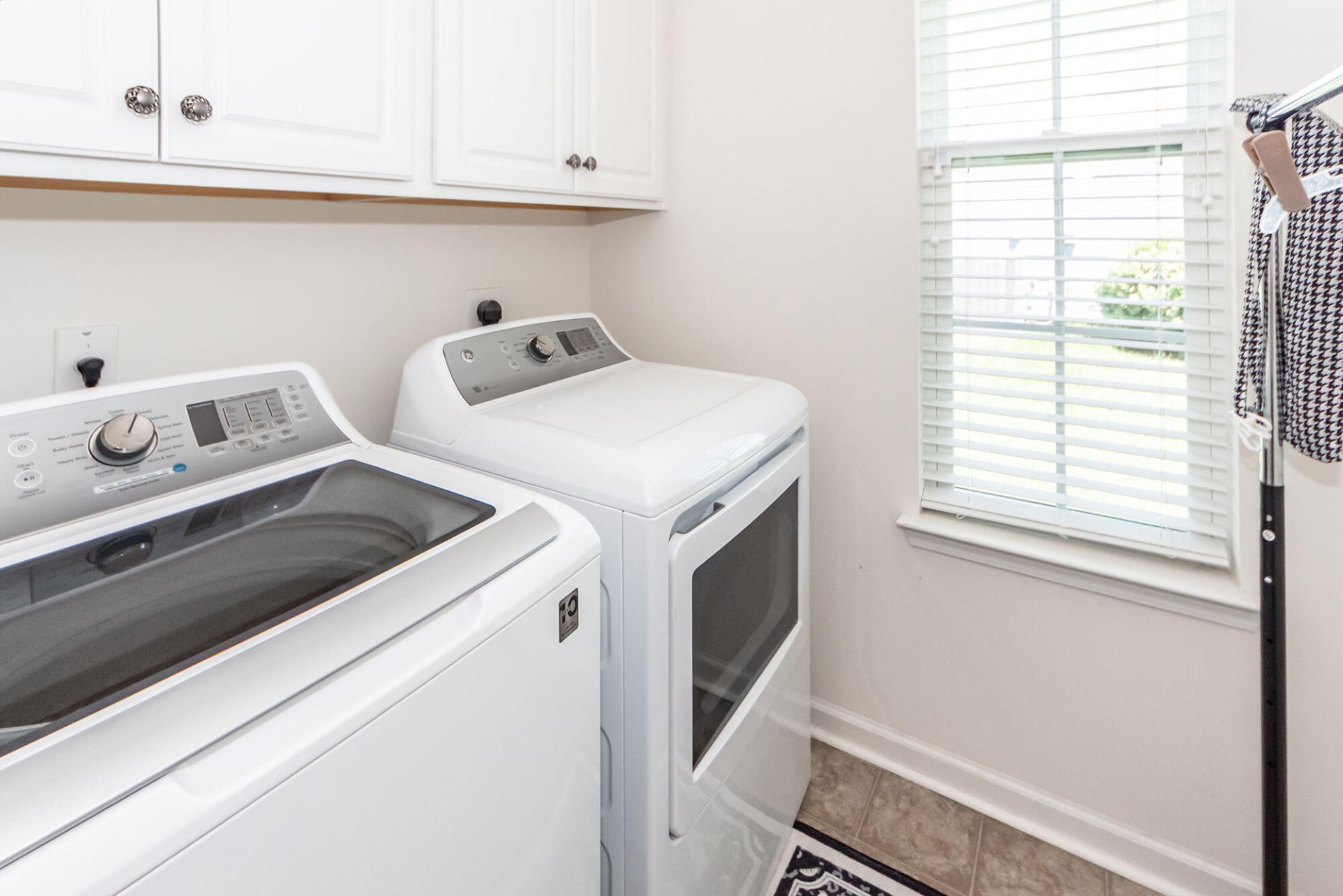 1511 Sanborll Landing Drive Photo 45