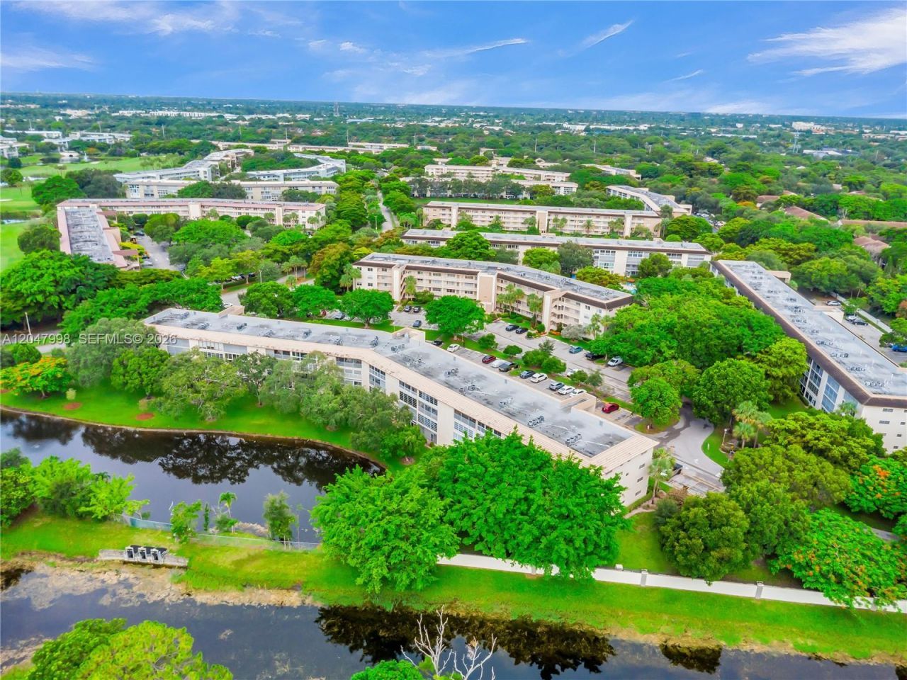 2305 Lucaya Ln , Unit H1, Coconut Creek, FL 33066 Photo