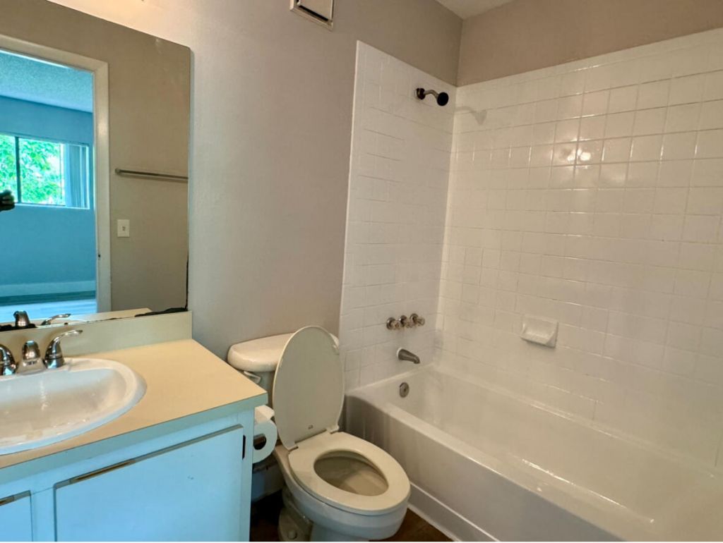 9473 Palm Circle N, Pembroke Pines, FL 33025 Photo