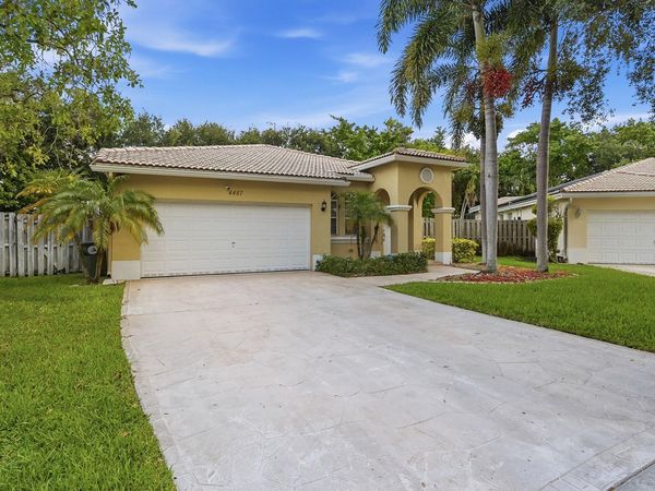 4487 NW 45th Terrace, Coconut Creek, FL 33073