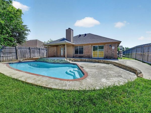 7405 Emerywood Lane, Fort Worth, TX 76137