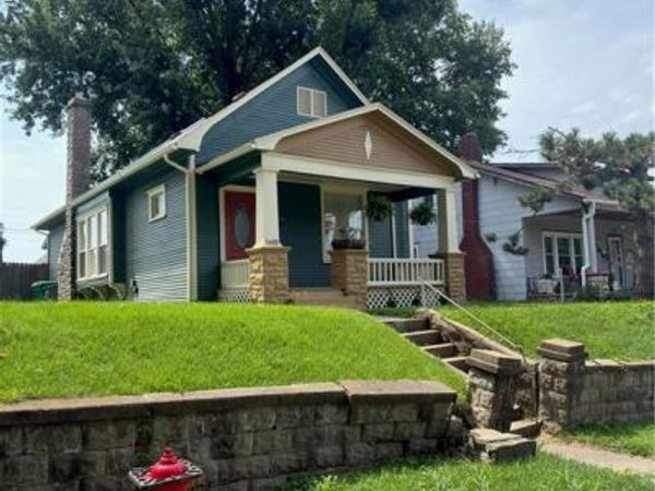 1418 S 36th Street, Kansas City, KS 66106