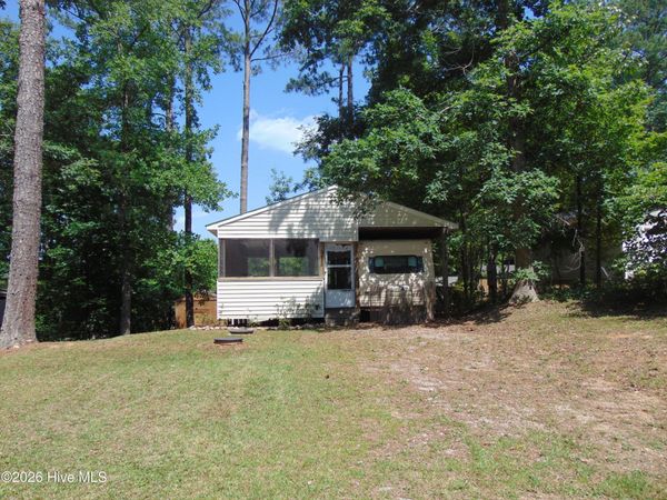 110 Cimarron Drive , Louisburg, NC 27549
